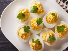 “Je vais vous donner envie de faire des oeufs mayo tous les week-ends” : Norbert Tarayre livre ses secrets pour réussir ce classique de bistrot