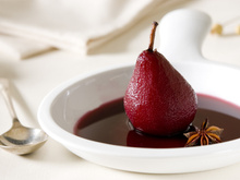 Poires pochées au vin