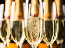 Après le Nouvel An : s'il vous reste des fonds de champagne, voici des idées pour les utiliser en cuisine !