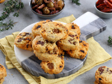 Sablés au chorizo et aux olives à la Provençale