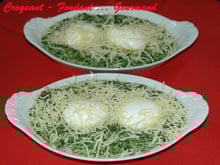 Œufs mollets sur Gratin d'épinards
