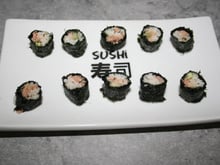 Sushi au thon et concombre