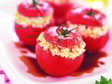 Tomates farcies chèvre et amandes effilées