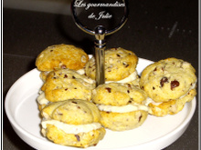 Whoopie pies à la fourme d'Ambert et aux noisettes
