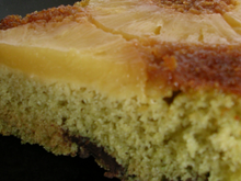 Gâteau renversé à l'ananas, au thé vert et aux pépites de chocolat