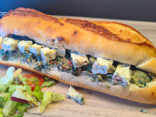 Pan bagnat au roquefort