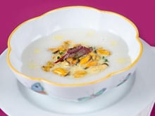 Velouté de riz arborio, moules au citron confit et curry