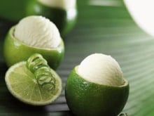 Sorbet à l'ail en citron vert givré