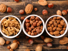 Voici le meilleur endroit pour conserver longtemps vos fruits secs (et ce n’est pas dans le placard !)