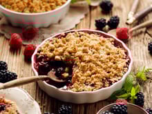 Crumble fruits rouges et bananes
