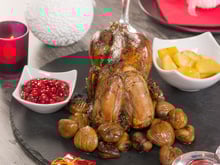 Faisan moelleux et rôti aux châtaignes en cocotte