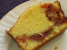 Quatre-Quarts à la confiture de fraises