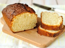 “Ça paraît tout bête” : Cyril Lignac propose sa recette de gâteau au yaourt avec un ingrédient qui change tout !