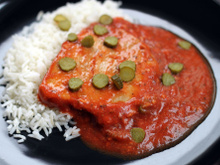 Pavés de thon, sauce piquante ketchup/cornichons