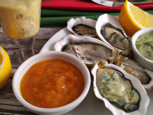 Huîtres crues et ses sauces