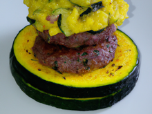 Hamburger de polenta aux courgettes
