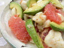 Salade crabe, pamplemousse rose et avocat