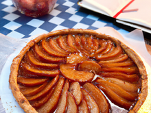 Tarte aux poires et à la réglisse craquante