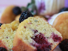 Cakes citron, mûres, sauge