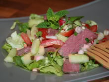 Salade composée d'inspiration thaïe