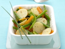 Salade minute de légumes croquants au balsamique et citron