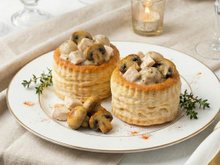 Un classique qui marche toujours à Noël : notre recette de bouchée à la reine, idéale pour les fêtes !