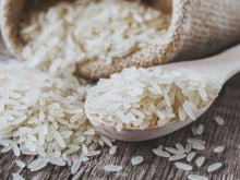 Rappel produit : ces paquets de riz ne doivent pas consommés, ils contiennent des insectes