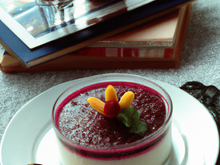 Mousse de tapioca au coulis de fruits rouges