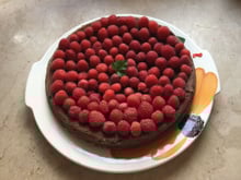 Gâteau tout chocolat, framboises