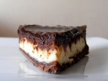 Tarte au chocolat, pamplemousse et amandes