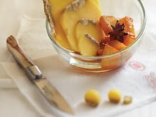 Cantal Entre-Deux et sa compotée de poires à la gentiane