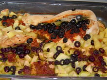 Dinde farcie tomate - olives