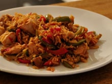 Poêlée aux deux poivrons, poulet, riz basmati et sauce soja