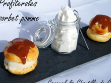 Profiteroles à la pomme, caramel et chantilly au Cidre