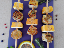 Brochettes de noix de saint Jacques au romarin et citron