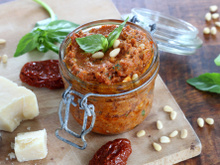 Pesto rosso ou pesto rouge