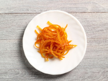 Comment confire des zestes d'agrumes ?