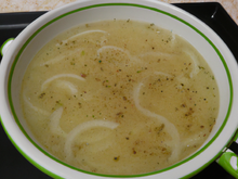 Soupe à l'oignon simple et rapide