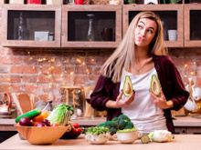 Octobre Rose : Utiliser des fruits pour apprendre l'autopalpation des seins, c'est possible !