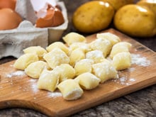 Ce chef partage son astuce pour faire des gnocchi facilement et éviter la pâte que trop collante