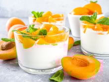 Laurent Mariotte nous partage une recette très simple, mais gourmande à faire avec des abricots