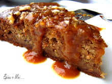 Gâteau moelleux à la banane, noisette, et caramel de banane