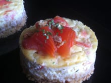 Cheesecake à la truite fumée et fines herbes