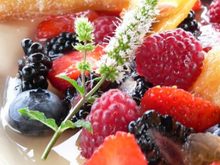 Fine gelée de fruits rouges au Monbazillac et merveilles