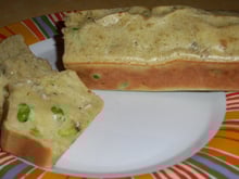 Cakes fèves fraîches, cumin et roquefort