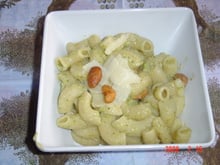 Pâtes au pesto de basilic et brocolis