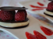 Mille-feuilles duo chocolat à la framboise