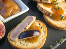Tranche de foie gras et ses deux confitures