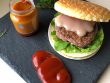 Hamburger de Blonde d'Aquitaine, ossau-iraty et ketchup