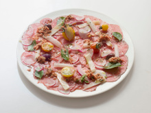 Carpaccio de bœuf poudre glacée de Sauce Pizza